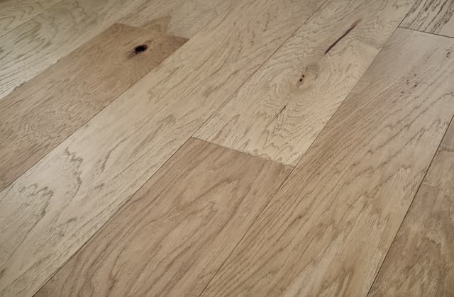 Hardwood Handcrafted Mountain View XL Platinum MVXL06PT1